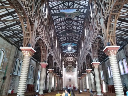 L’étonnante cathédrale de Pereira, avril 2020