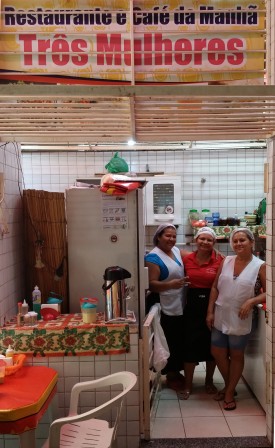 Restaurante das três mulheres, marché Adolpho Lisboa, Manaus, avril 2016