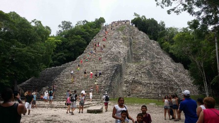 Pyramide et temple Nohoch-Mul, Koba, Yucatán, juillet 2016