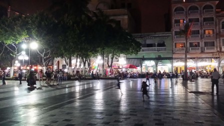Le "zócalo" ou le temps supendu, Veracruz août 2016