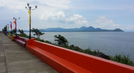 Le paseo Xoxotlán au bord du lac du même nom, Managua, août 2016