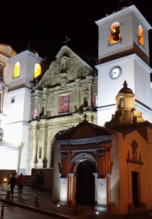 La façade de l’église de la Merced, miraculeusement sauvée de la ruine, Ciudad de Panamá, Casco Viejo, septembre 2016