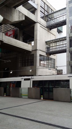 Métro et tramway à San Antonio : le gigantisme, Medellín, novembre 2016