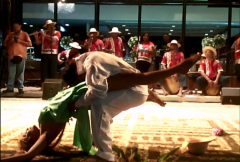 Voir sur Youtube Légende du boto, Groupe Paranativo, Estação das Docas, Belém, mars 2016